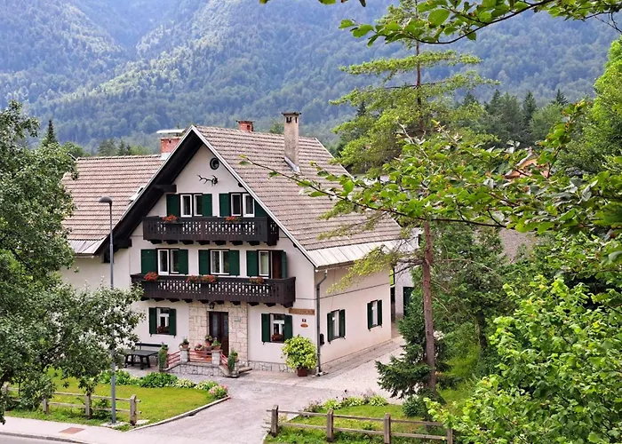 Apartments Skantar